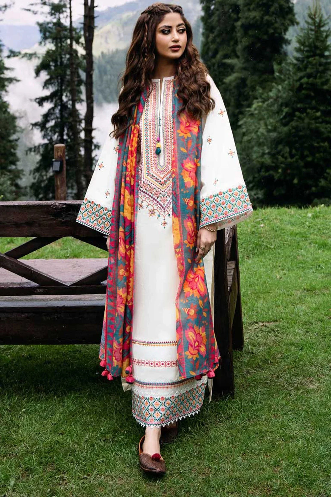 CS Dhanak 3PC Embroidered With Printed Wool Shawl-255